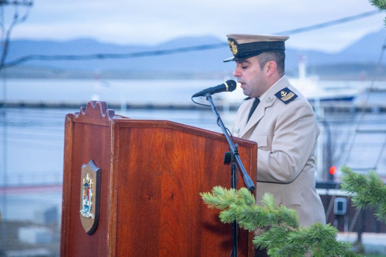 LA MUNICIPALIDAD PARTICIPÓ DE LA CONMEMORACIÓN DEL BAUTISMO DE FUEGO DE LA PREFECTURA NAVAL ARGENTINA