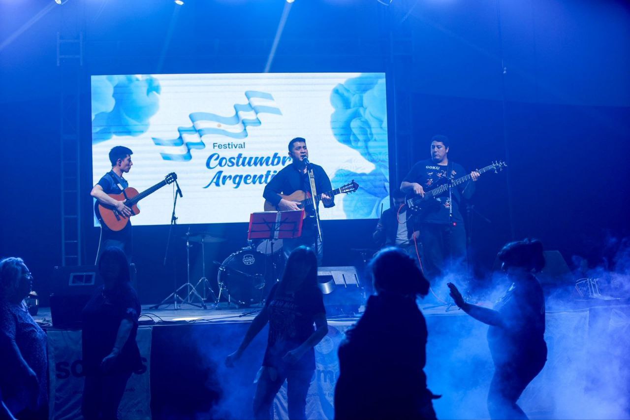GOBIERNO CELEBRÓ LA GRAN PEÑA ‘COSTUMBRES ARGENTINAS’ CON AMPLIA PARTICIPACIÓN DE LA COMUNIDAD