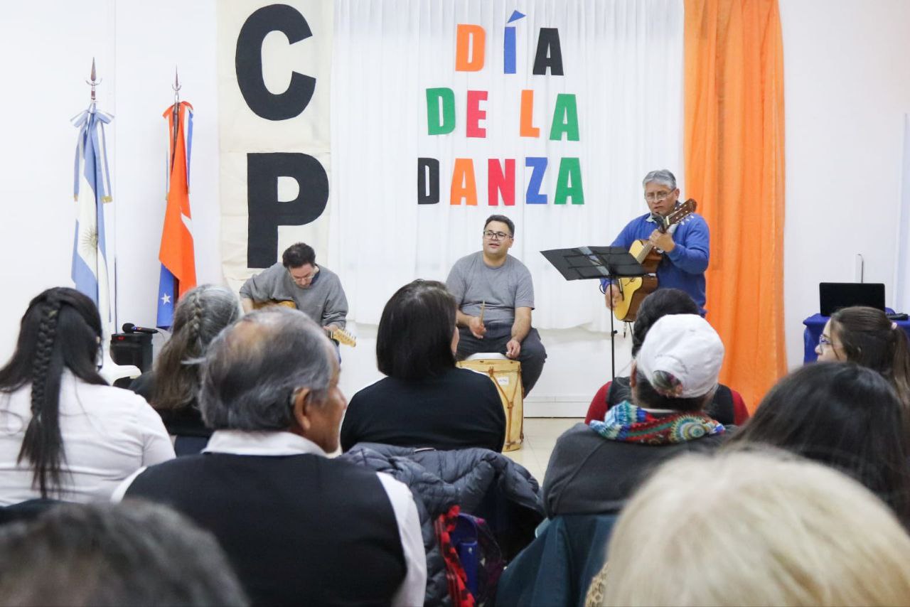 EL CENTRO POPULAR DE CULTURA CELEBRÓ EL DÍA INTERNACIONAL DE LA DANZA EN TODA LA PROVINCIA