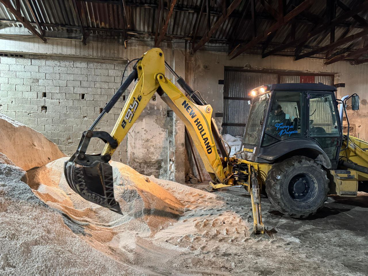 COMENZÓ EL OPERATIVO INVIERNO CON DESPEJE DE NIEVE Y MANTENIMIENTO DE CALLES