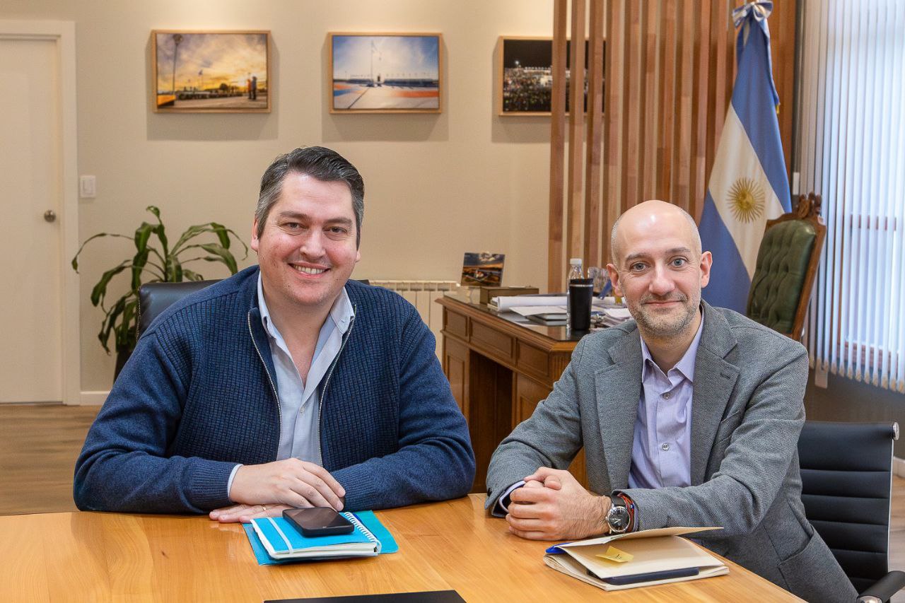 EL INTENDENTE MANTUVO UN ENCUENTRO CON EL RECTOR ELECTO DE LA UNTDF