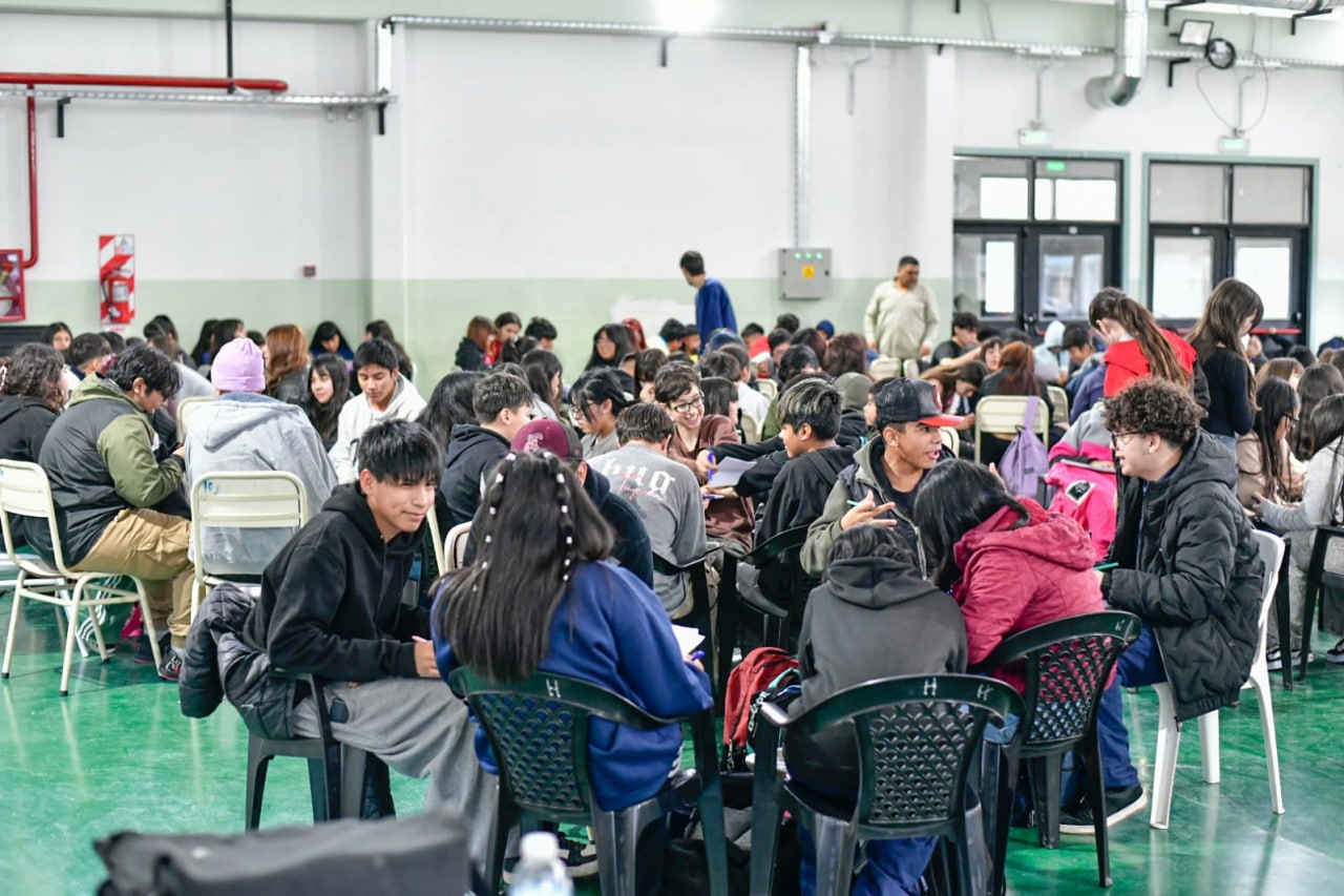 EL MINISTERIO DE EDUCACIÓN Y SAMSUNG INICIARON EN LA PROVINCIA CONCURSO PARA FOMENTAR LA CAPACIDAD DE INNOVACIÓN EN LOS MÁS JÓVENES