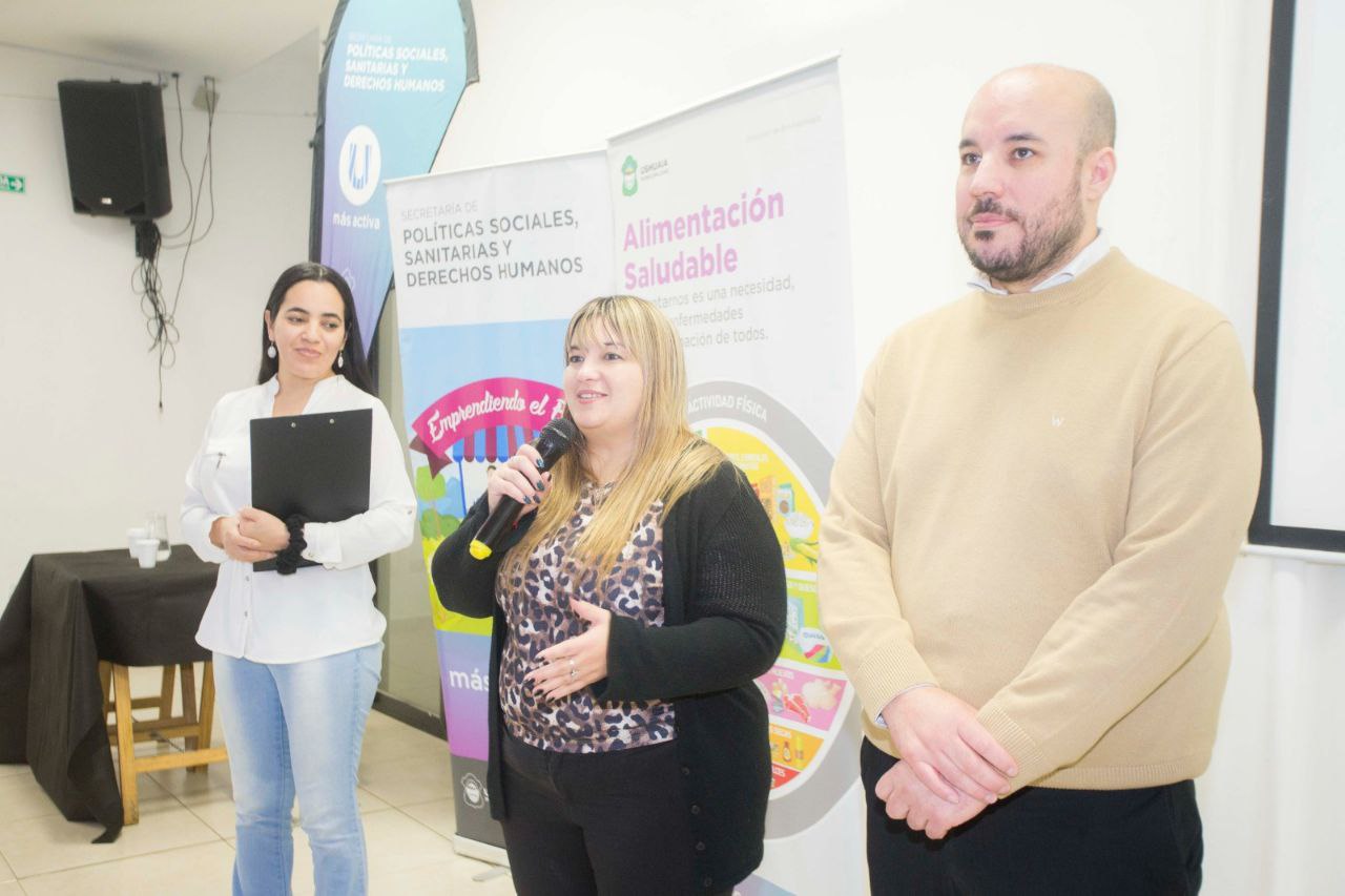 MÁS DE 200 PERSONAS REALIZARON AL CURSO DE MANIPULACIÓN DE ALIMENTOS DICTADO POR EL MUNICIPIO DE USHUAIA
