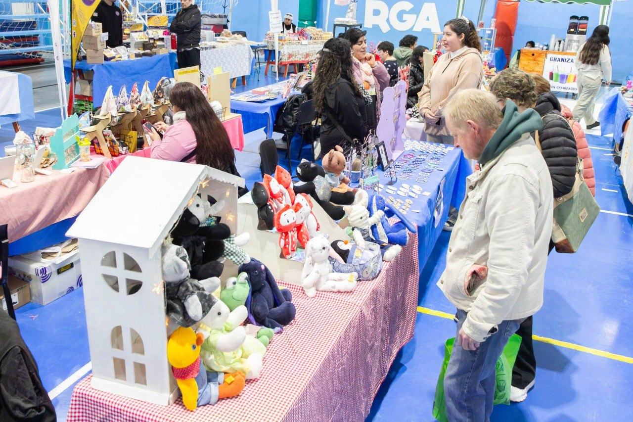RIOGRANDENSES APROVECHARON LOS PRECIOS ACCESIBLES EN UNA NUEVA EDICIÓN DE “EL MERCADO EN TU BARRIO”