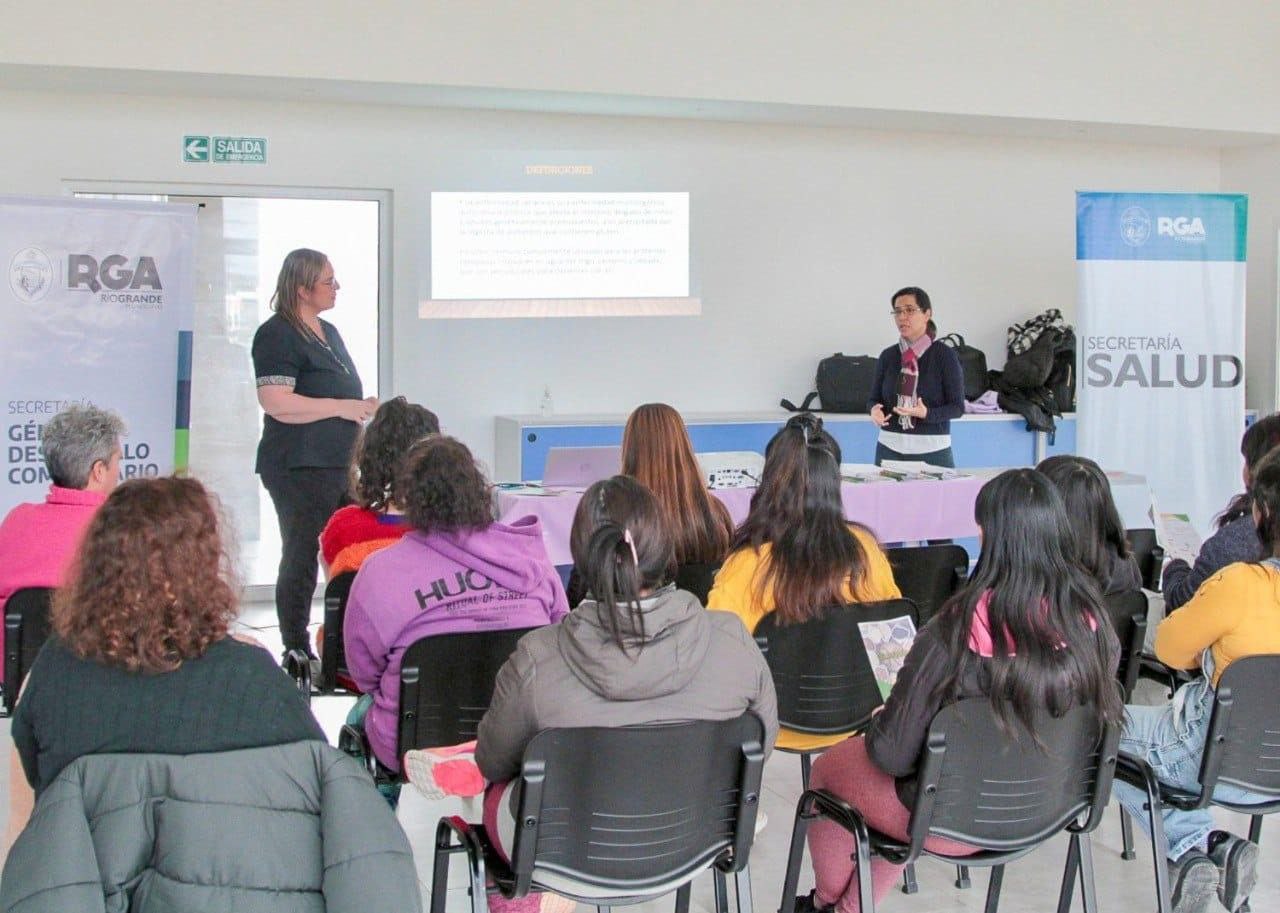 CHARLA INFORMATIVA SOBRE INFECCIONES RESPIRATORIAS Y MANEJO DE FIEBRE EN NIÑOS, NIÑAS Y ADOLESCENTES