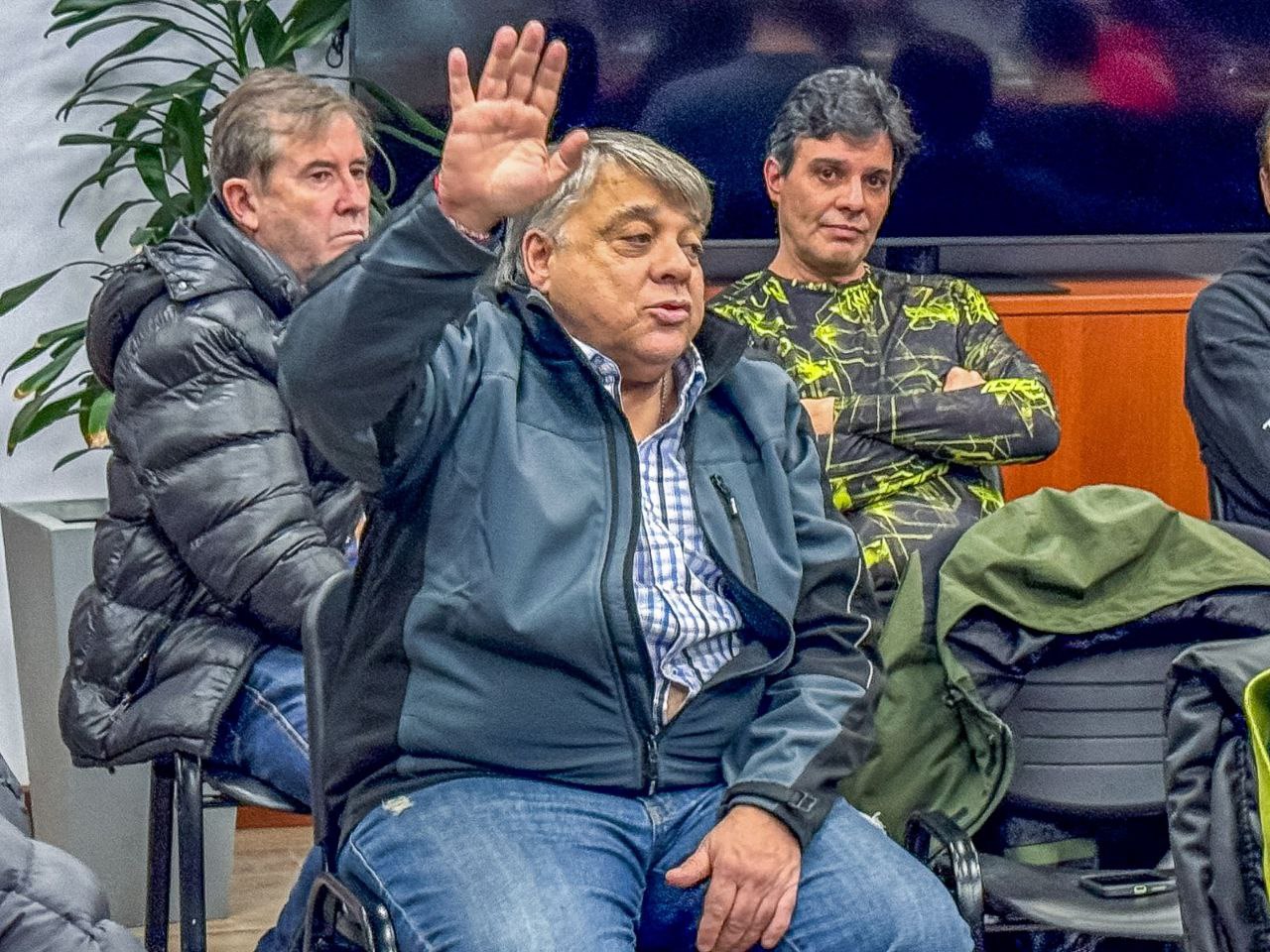 EL CONSEJO ASESOR DE SEGURIDAD VIAL CONTINÚA TRABAJANDO PARA REGULAR LAS APLICACIONES DE TRANSPORTE