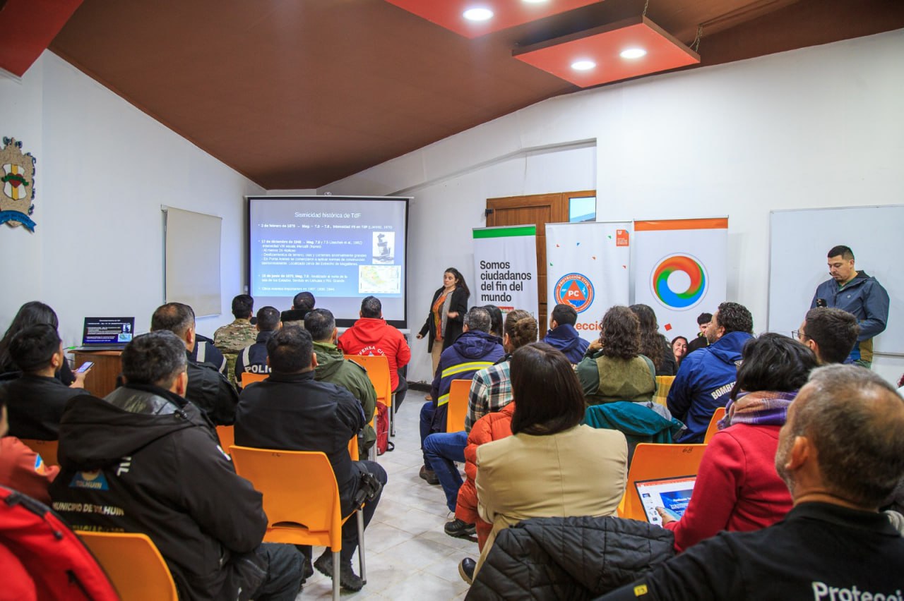 BRINDARON CONFERENCIA PREVENTIVA SOBRE SISMOS A MIEMBROS DEL COMITÉ OPERATIVO DE EMERGENCIAS EN LA PROVINCIA