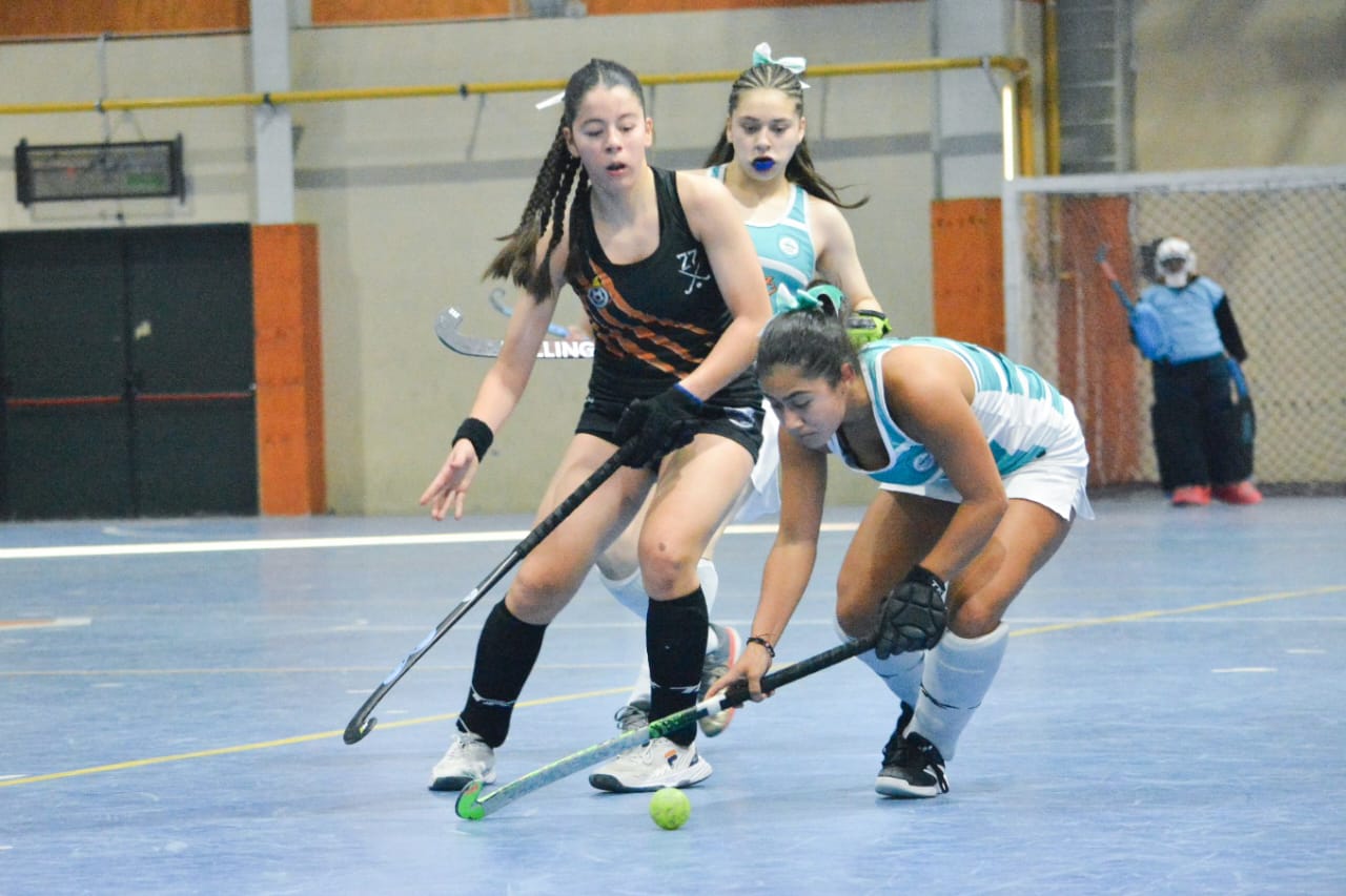 JUEGOS FUEGUINOS 2025: GRAN DEBUT DEL HOCKEY Y DEL BÁSQUET 3X3