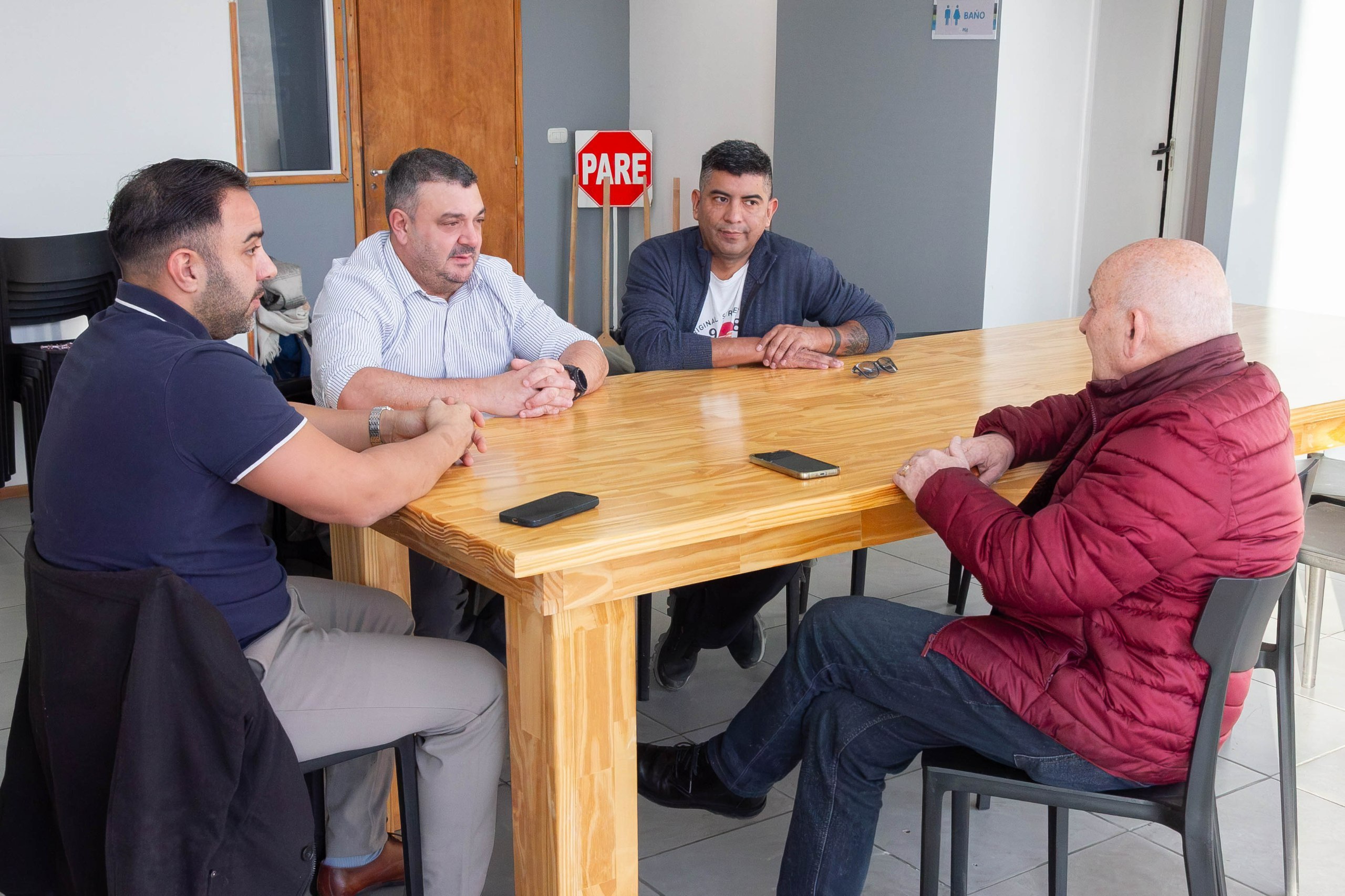 EL MUNICIPIO Y LA UNIÓN DE EMPLEADOS DE LA JUSTICIA DE LA NACIÓN COORDINAN CAPACITACIONES PARA FORTALECER LA SEGURIDAD VIAL