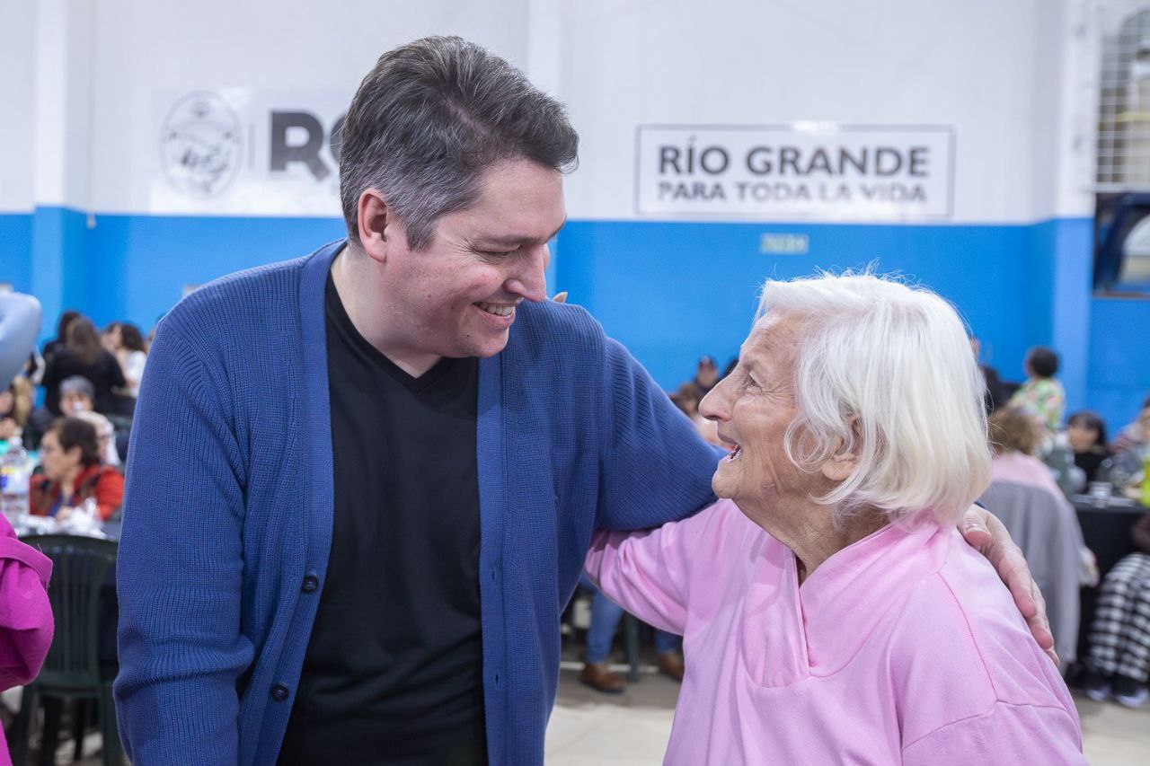 SERVICIO DE GERIATRÍA: EL MUNICIPIO DE RÍO GRANDE LANZA EL PROGRAMA MUNICIPAL DE ABORDAJE INTEGRAL DE LA SALUD DEL ADULTO MAYOR