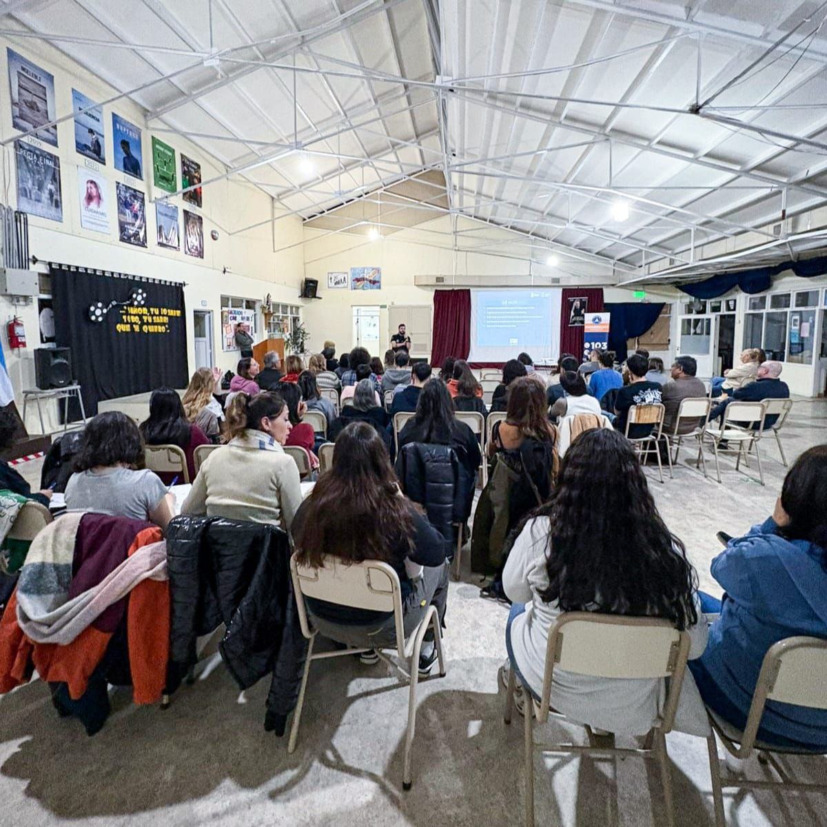 LA MUNICIPALIDAD DE USHUAIA FORTALECE LA PREVENCIÓN EN LA COMUNIDAD CON CAPACITACIONES EN RCP Y RESPUESTA SÍSMICA