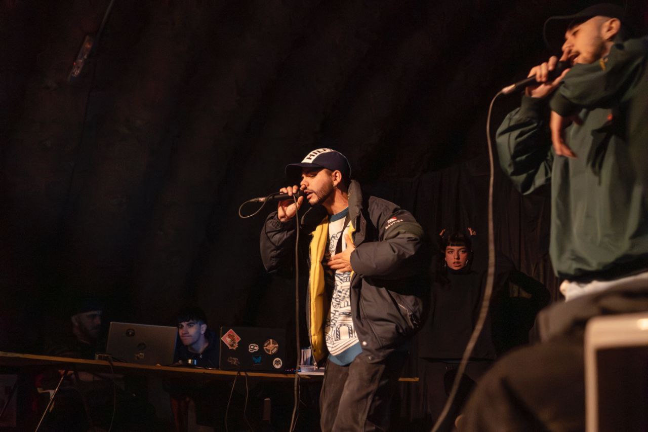 LA MUNICIPALIDAD DE USHUAIA ACOMPAÑÓ LA PROPUESTA DE MÚSICA URBANA “SON DEL FRÍO” EN LA CASA DE LAS JUVENTUDES
