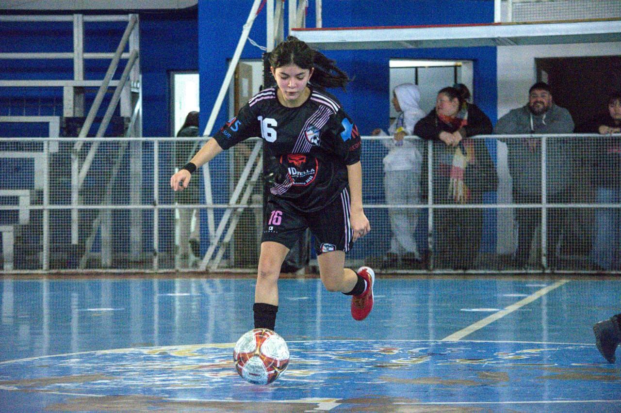 JUEGOS FUEGUINOS: UNA NUEVA FECHA PARA EL FUTSAL, NEWCOM Y HOCKEY