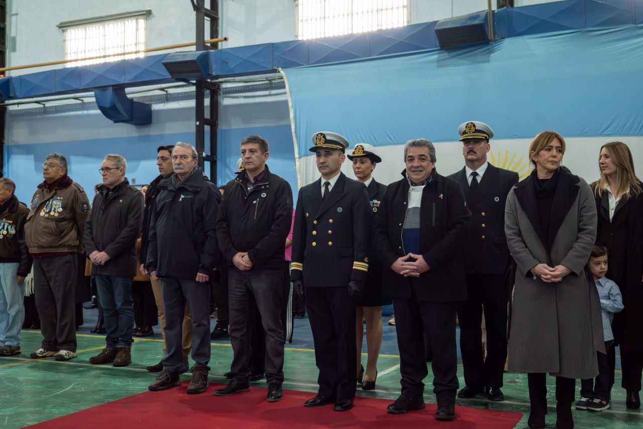 EL MUNICIPIO DE USHUAIA ACOMPAÑÓ A LA PREFECTURA NAVAL ARGENTINA EN SU 215° ANIVERSARIO