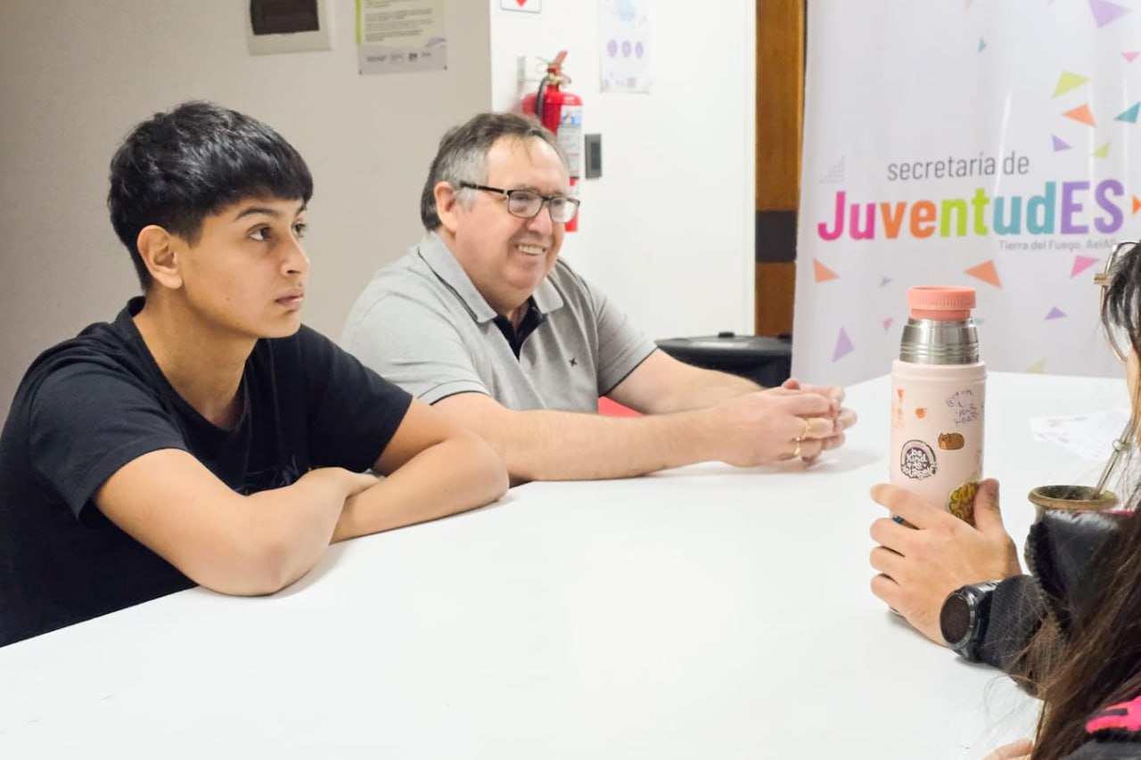 LA PROVINCIA IMPULSA EL TALENTO FUEGUINO: JOVEN AJEDRECISTA USHUAIENSE REPRESENTARÁ A TIERRA DEL FUEGO EN CAMPEONATO NACIONAL