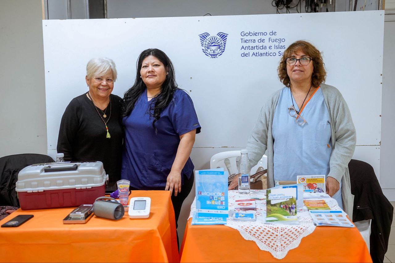 GOBIERNO INICIÓ TALLERES PARA CUIDADORES Y FAMILIAS DE PERSONAS MAYORES