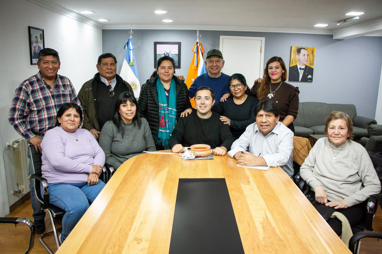 EL MUNICIPIO FORTALECE LAZOS CON LA COMUNIDAD JUJEÑA EN RÍO GRANDE