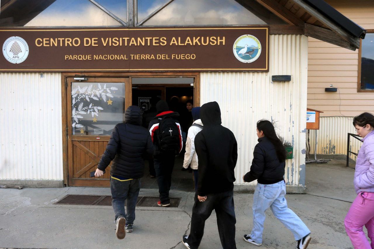JÓVENES Y ADOLESCENTES VISITARON EL PARQUE NACIONAL EN EL MARCO DE LAS COLONIAS DE INVIERNO