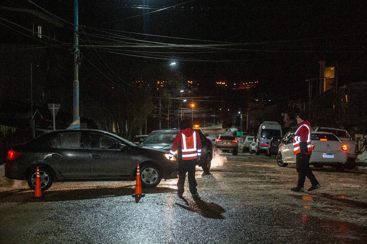 LA MUNICIPALIDAD INTENSIFICA LAS TAREAS DE LIMPIEZA EN EL MARCO DEL OPERATIVO INVIERNO