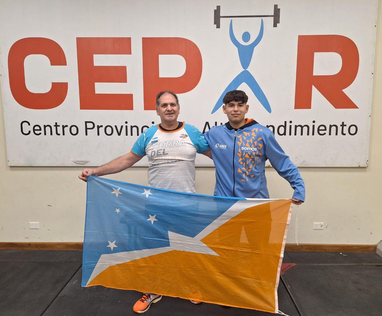 EL ATLETA FUEGUINO NICOLAS RAVASSA BUSCA SU MEJOR PUESTA A PUNTO DE CARA AL IBEROAMERICANO U18
