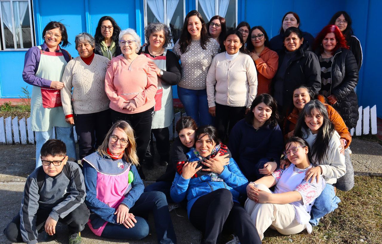 EL MUNICIPIO CELEBRÓ EL MES DE LAS INFANCIAS EN LA ESCUELA RURAL “PIONEROS FUEGUINOS” DE ESTANCIA SARA