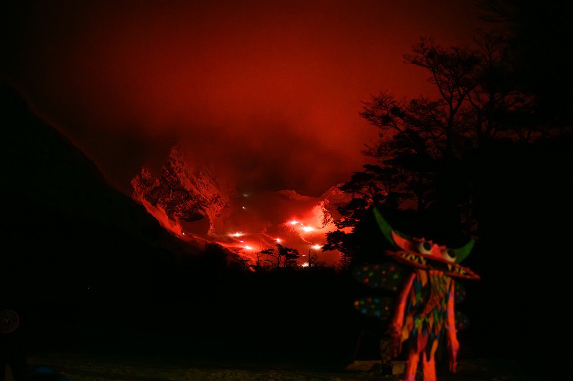 EL INFUETUR INVITA A LA COMUNIDAD A PARTICIPAR DE LA BAJADA CON ANTORCHAS DEL GLACIAR MARTIAL