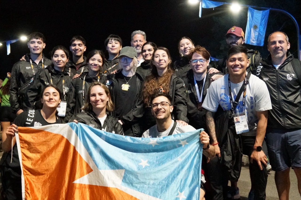 TIERRA DEL FUEGO OBTUVO 8 MEDALLAS EN LOS JADAR 2025