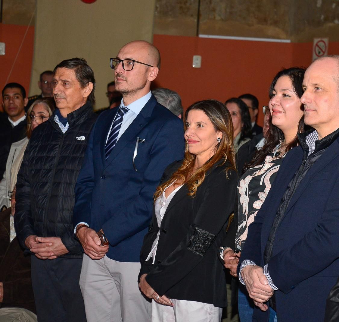 FUNCIONARIOS MUNICIPALES PARTICIPARON DE LA CELEBRACIÓN DEL DÍA NACIONAL DE CHILE