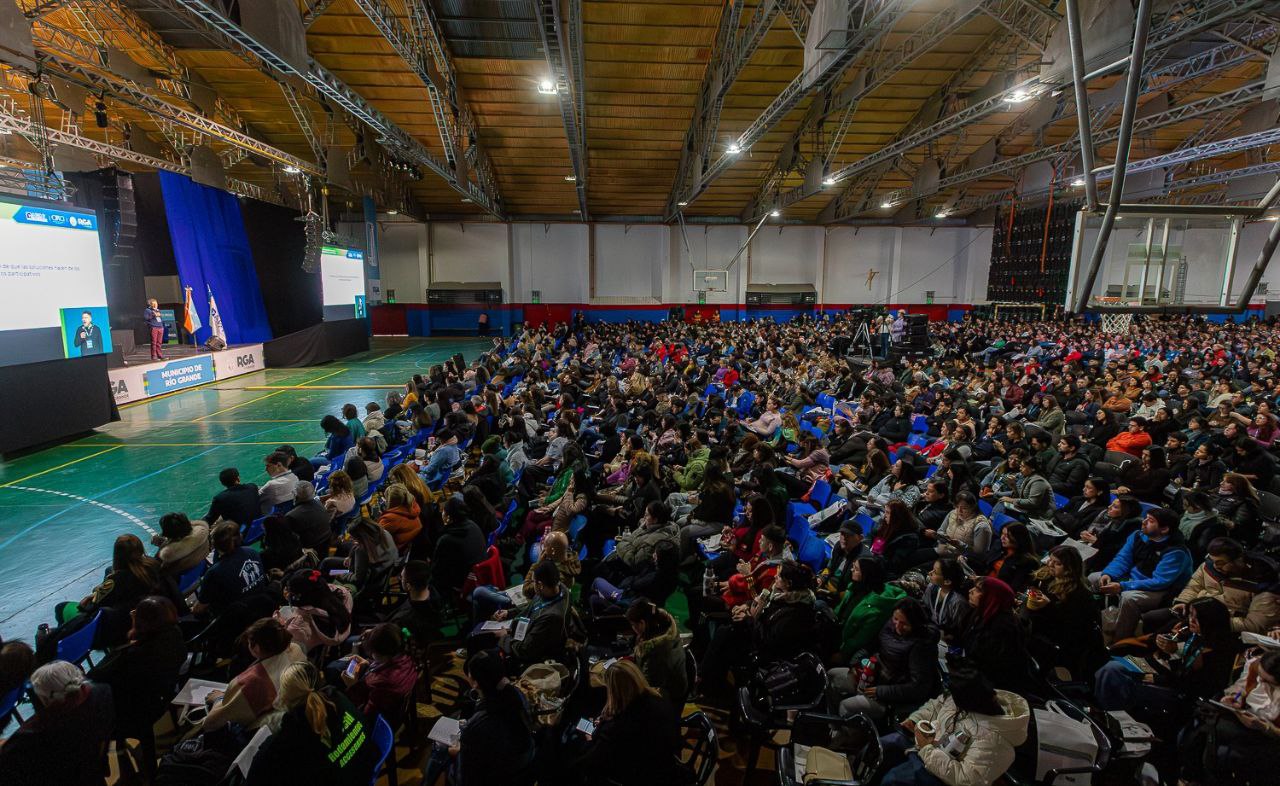PREVENCIÓN DE SUICIDIO: RÍO GRANDE REUNIÓ A ESPECIALISTAS DE TODA LA REGIÓN Y 3500 PARTICIPANTES