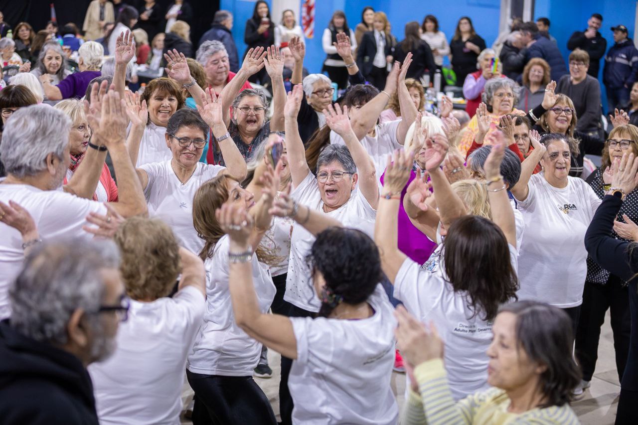 CENTRO MUNICIPAL DE BIENESTAR PARA PERSONAS MAYORES: UN ESPACIO DE CONTENCIÓN, CUIDADO Y RECREACIÓN