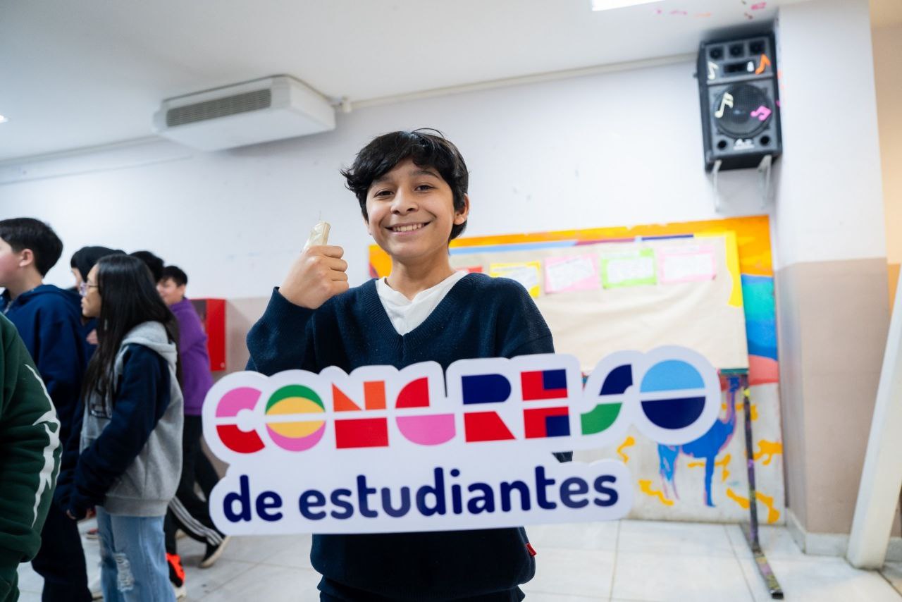 CONGRESO DE ESTUDIANTES 2025: LA VOZ DE LAS Y LOS ESTUDIANTES COMO MOTOR DE TRANSFORMACIÓN EDUCATIVA