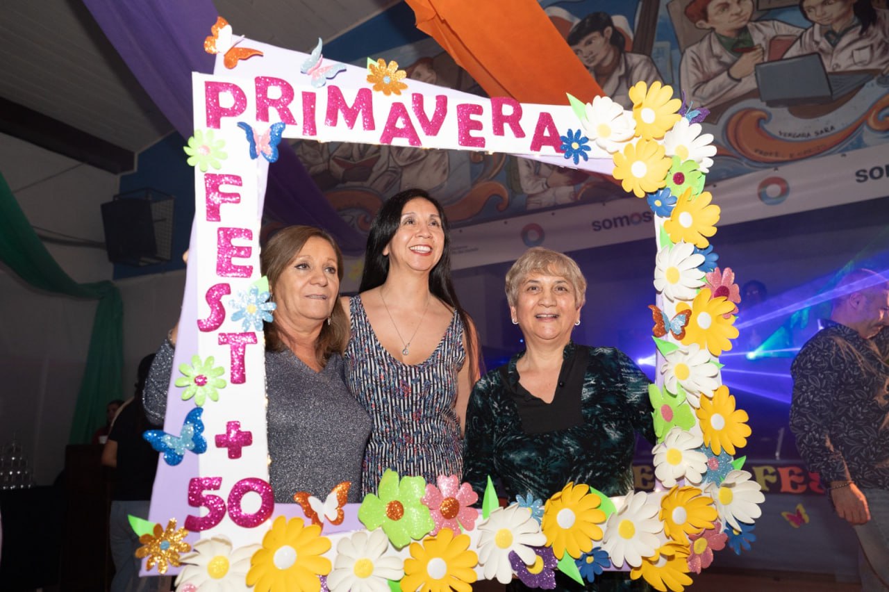 PRIMAVERA FEST +50: UNA NOCHE DE ENCUENTRO, MÚSICA Y ALEGRÍA PARA LAS PERSONAS MAYORES