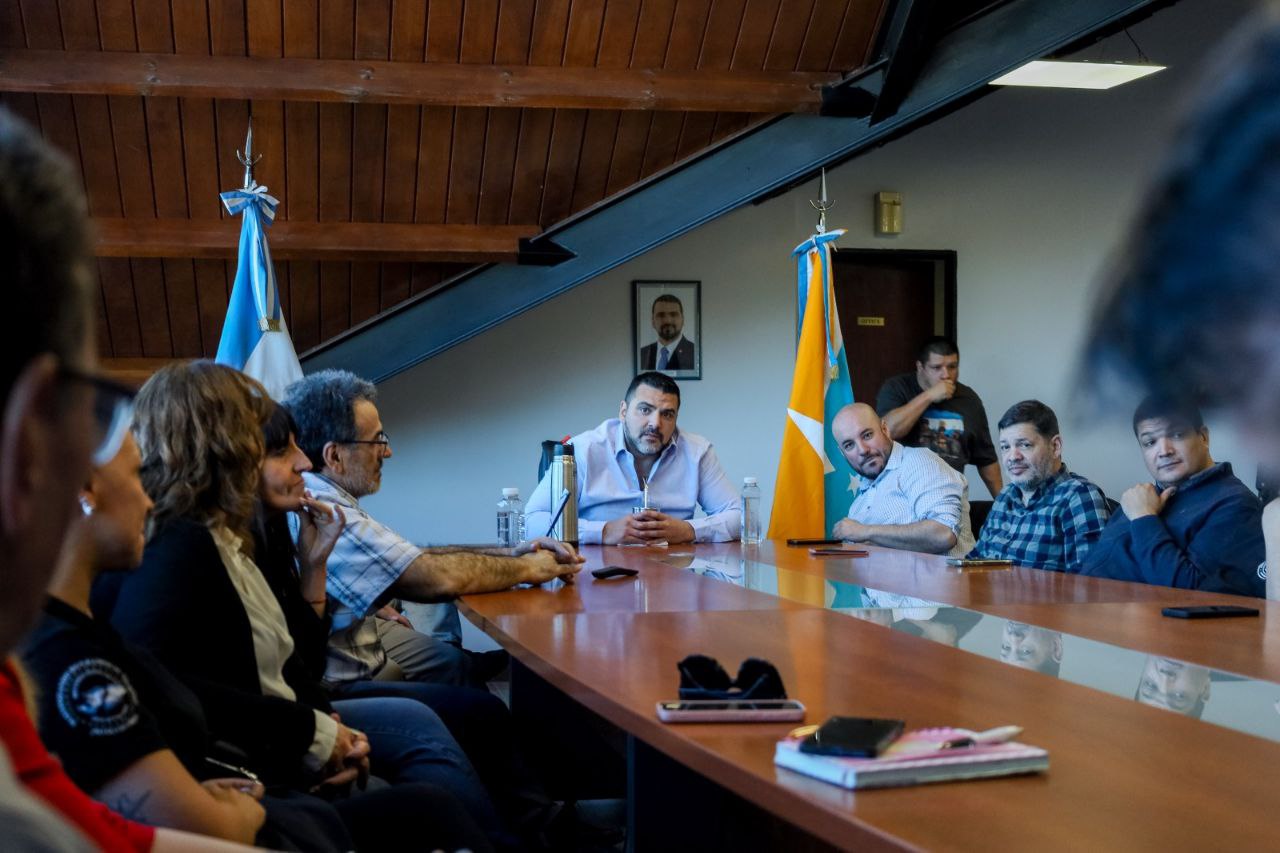 LA MUNICIPALIDAD DE USHUAIA ALCANZÓ UN NUEVO ACUERDO SALARIAL CON LOS GREMIOS MUNICIPALES