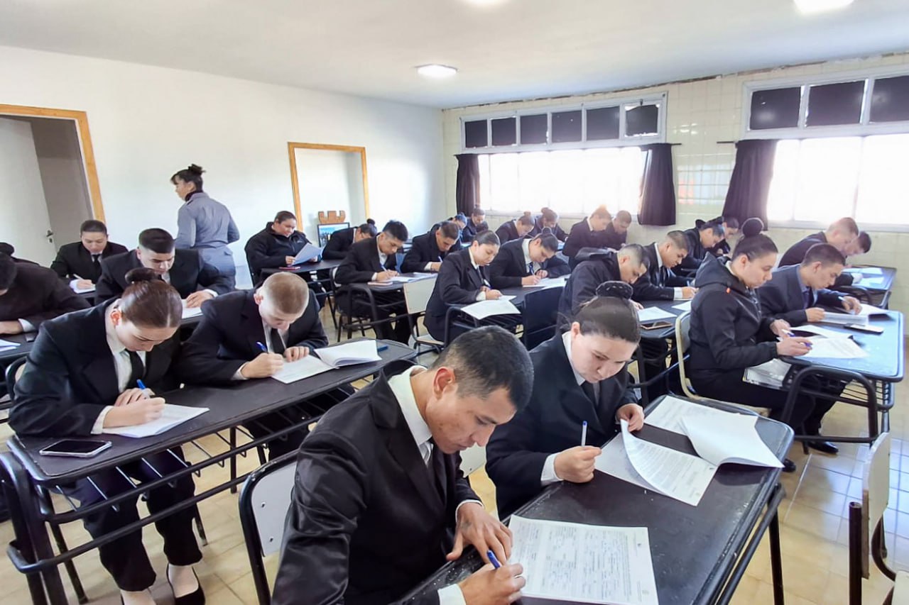 XIV PROMOCIÓN DE AGENTES PENITENCIARIOS: FORMACIÓN Y COMPROMISO AL SERVICIO DEL SISTEMA PENITENCIARIO