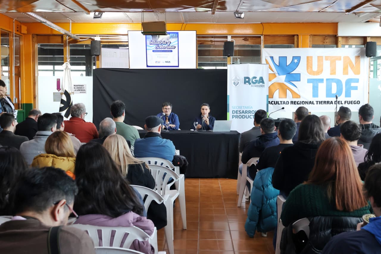 INDUSTRIA Y SOBERANÍA: AMPLIA PARTICIPACIÓN EN EL CICLO DE CHARLAS