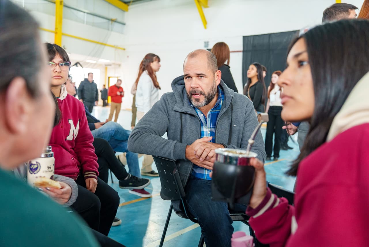 AGUSTÍN TITA: “LA VOZ DE LOS ESTUDIANTES ES FUNDAMENTAL PARA CONSTRUIR LA EDUCACIÓN QUE MERECEN”