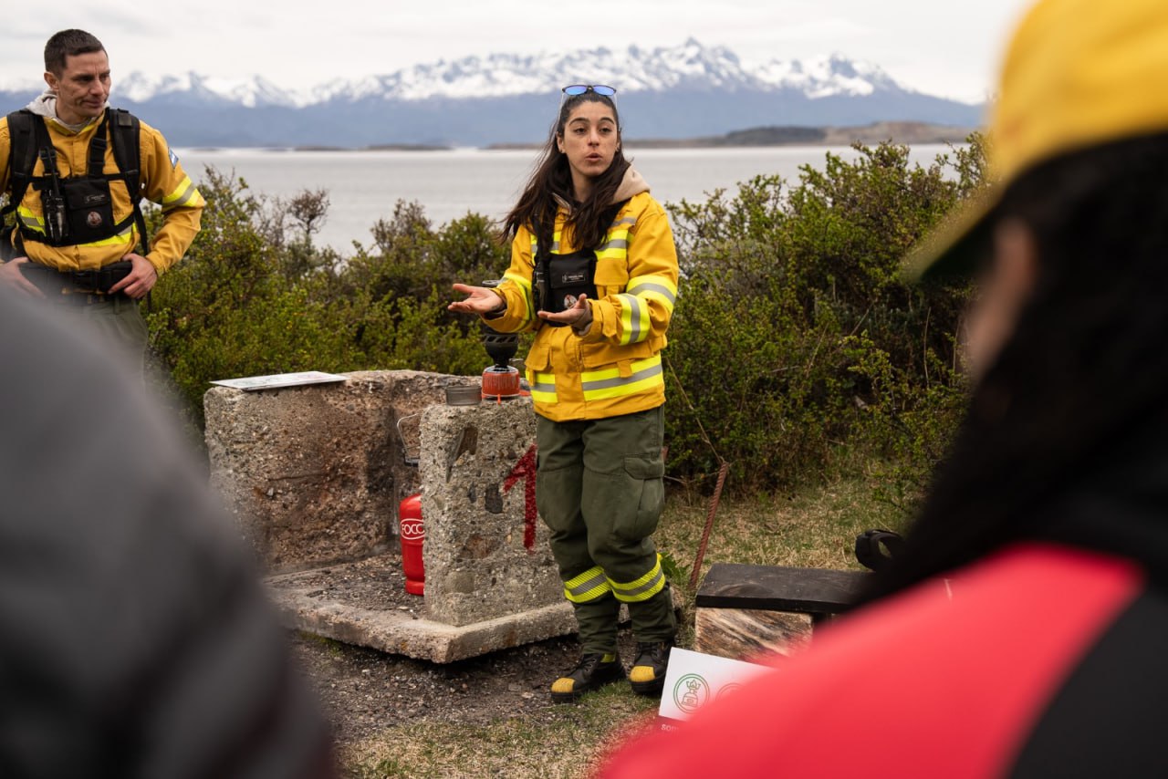 JORNADA EDUCATIVA: LA PROVINCIA DIO INICIO A LA TEMPORADA DE ALTO RIESGO DE INCENDIOS FORESTALES