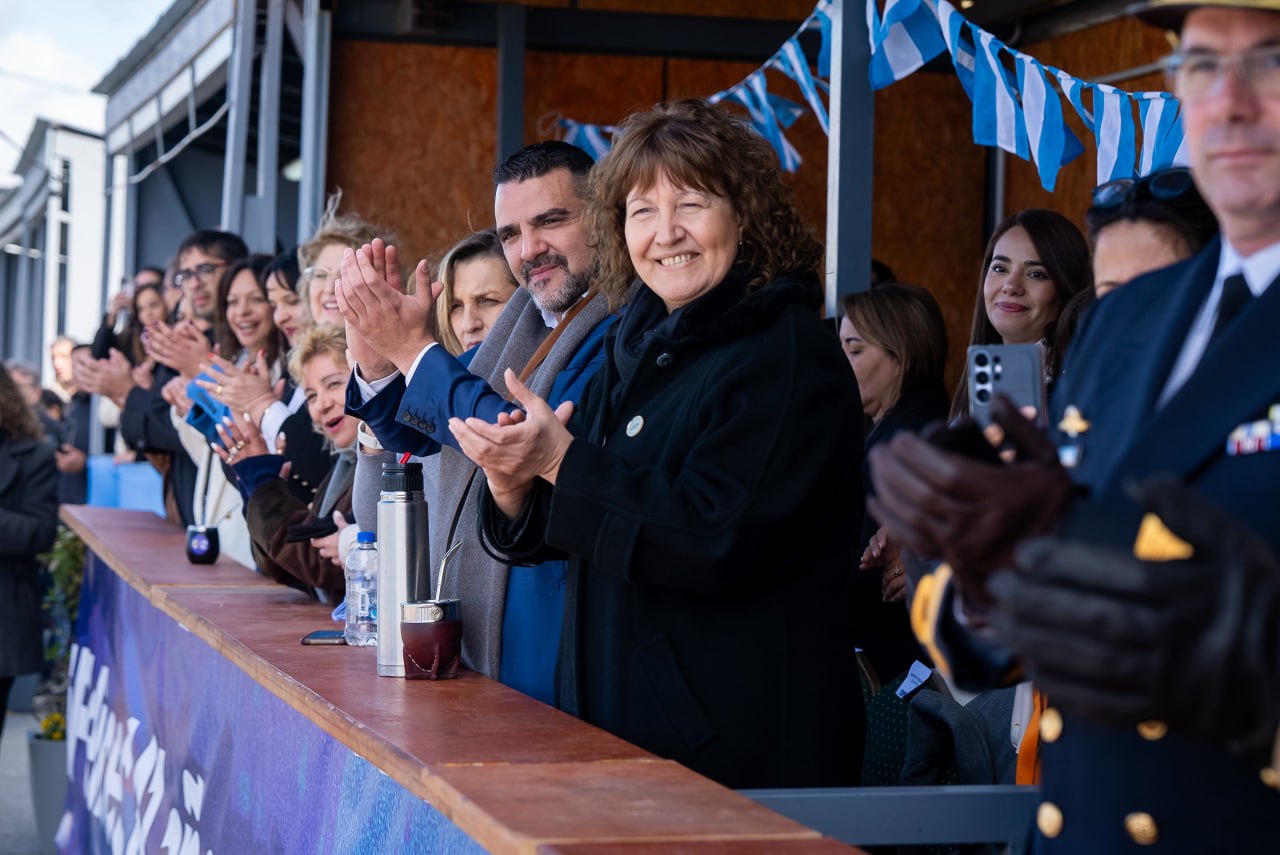 EL GOBIERNO PROVINCIAL ACOMPAÑÓ LAS CELEBRACIONES POR EL 141° ANIVERSARIO DE LA CIUDAD DE USHUAIA
