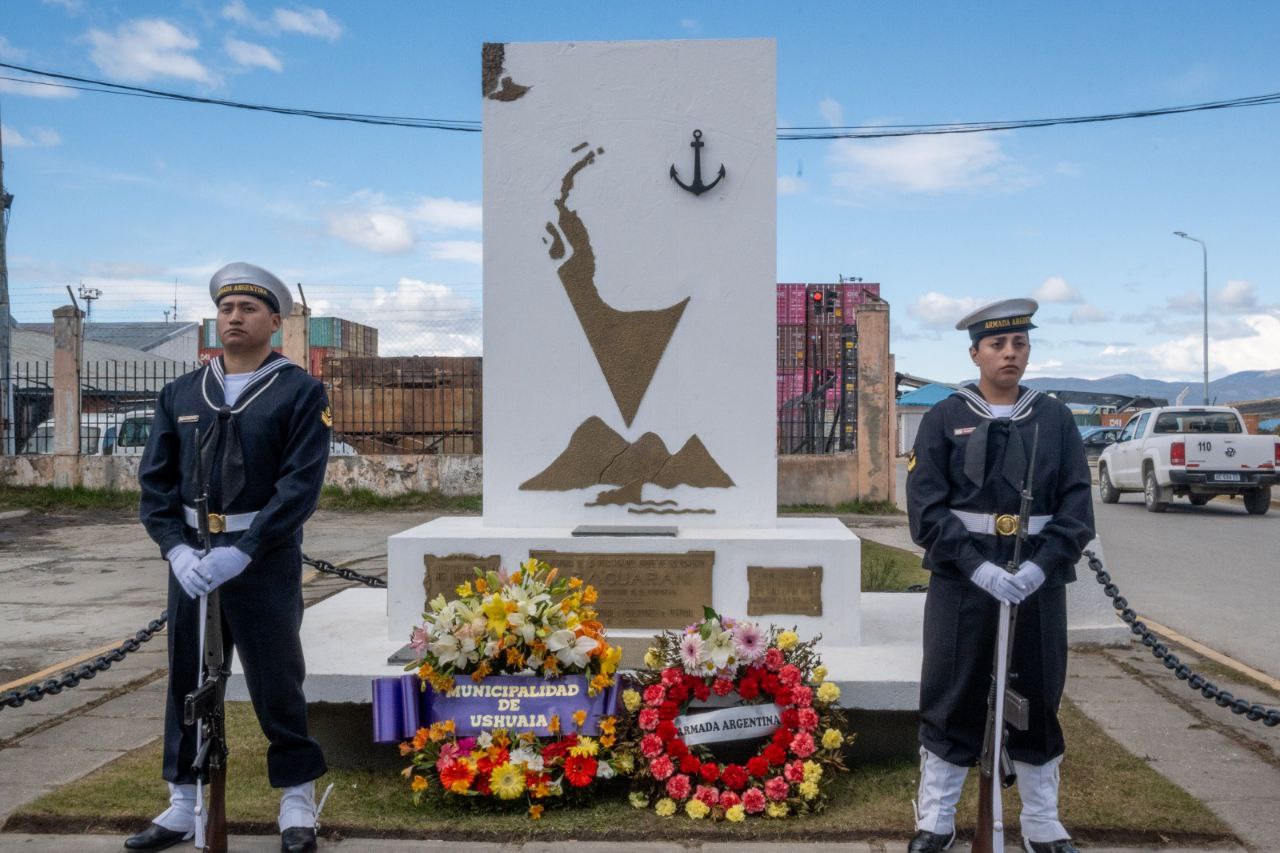 LA MUNICIPALIDAD DE USHUAIA PARTICIPÓ DEL 67° ANIVERSARIO DEL HUNIMIENTO DEL ARA GUARANÍ