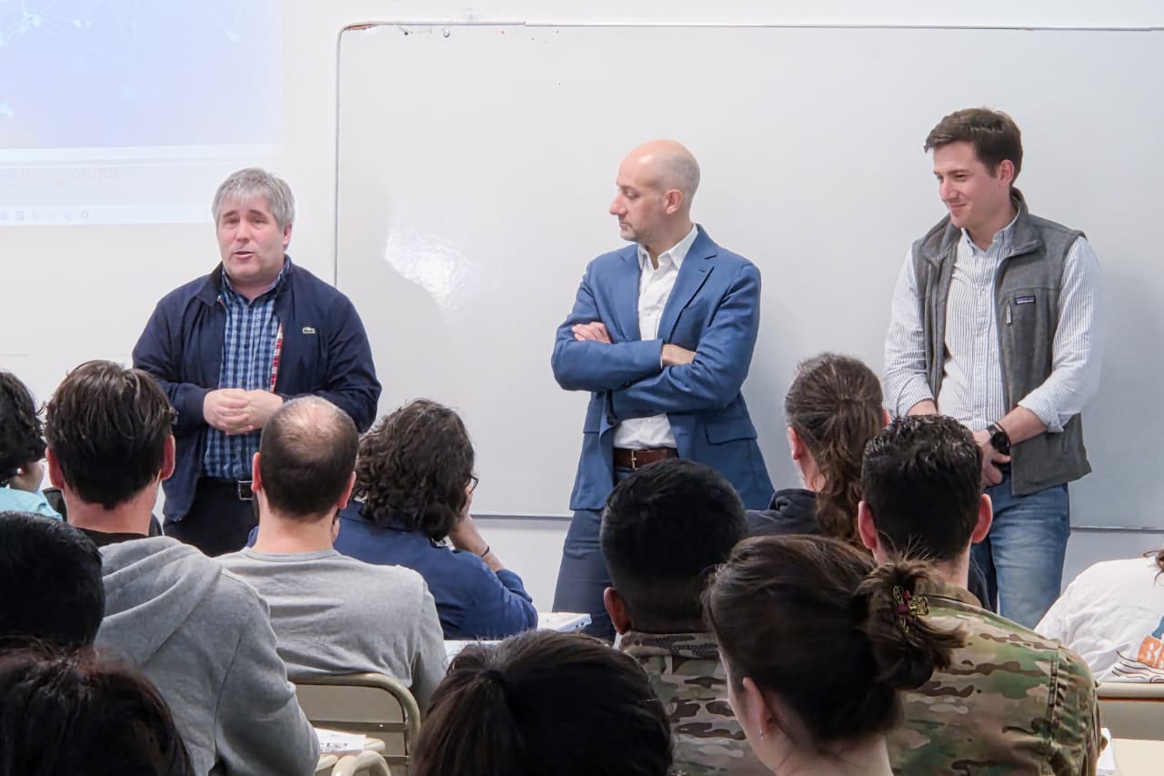 EXITOSA PRIMERA JORNADA GEOESPACIAL DE LA IDETDF: UN AVANCE PARA LA GESTIÓN TERRITORIAL PROVINCIAL