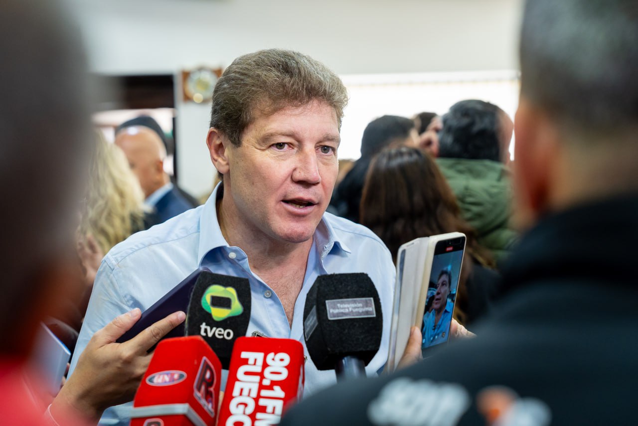 “DEFENDEMOS LA INDUSTRIA FUEGUINA Y NACIONAL FRENTE AL AJUSTE QUE DESTRUYE EL PAÍS”