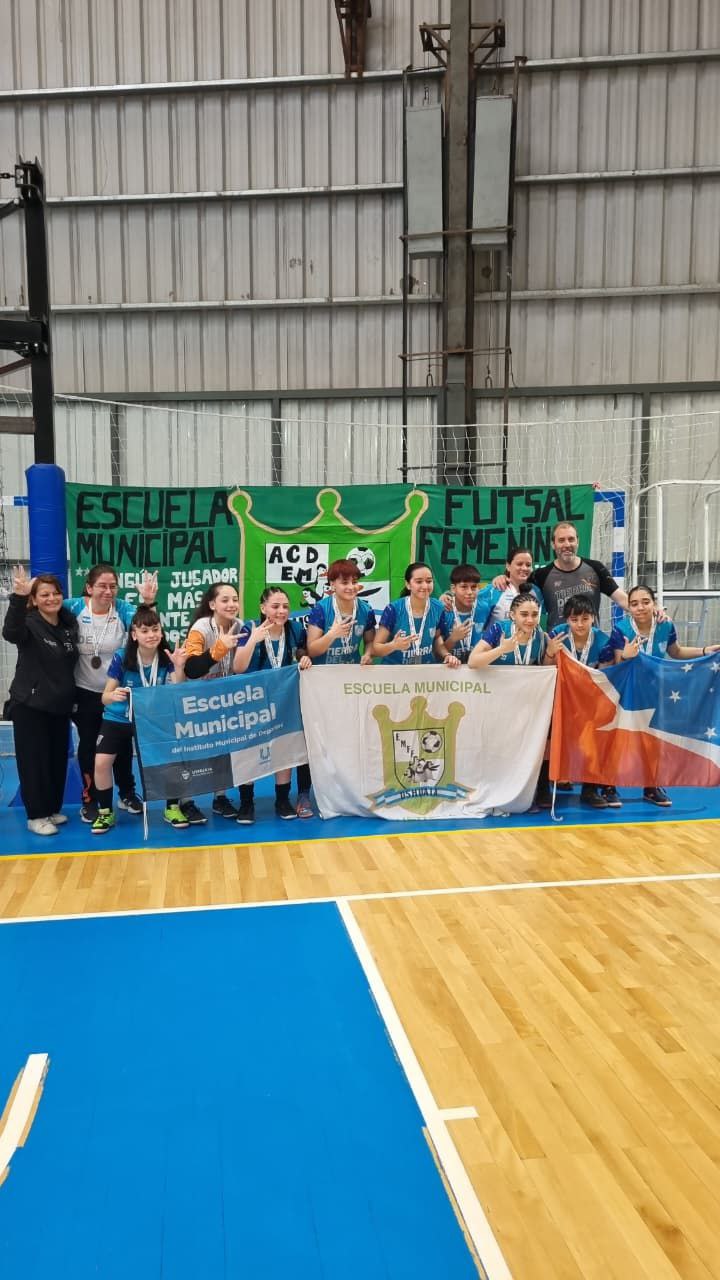 TIERRA DEL FUEGO SELLÓ EL ÚLTIMO DÍA EN LA FELIZ CON MEDALLAS