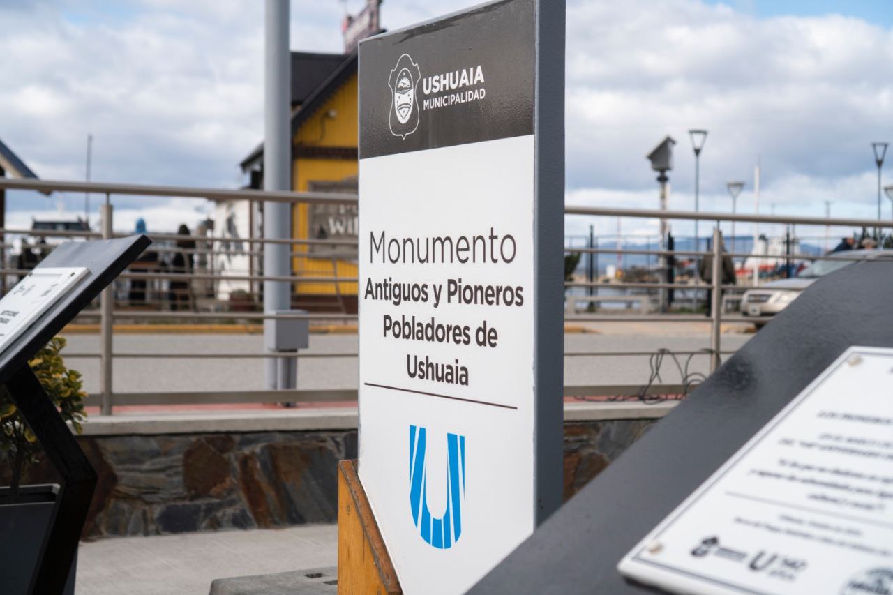 USHUAIA CELEBRÓ SU 141° ANIVERSARIO CON UN EMOTIVO ACTO EN HONOR A SUS RAÍCES Y SU HISTORIA