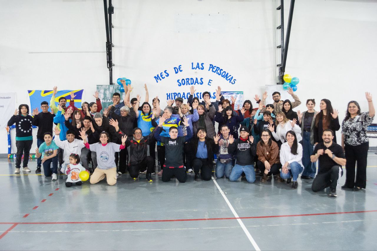 RÍO GRANDE Y TOLHUIN CELEBRARON EL DÍA DE LAS PERSONAS SORDAS JUNTO A LA ASOCIACIÓN “CHEN HAITKEN”