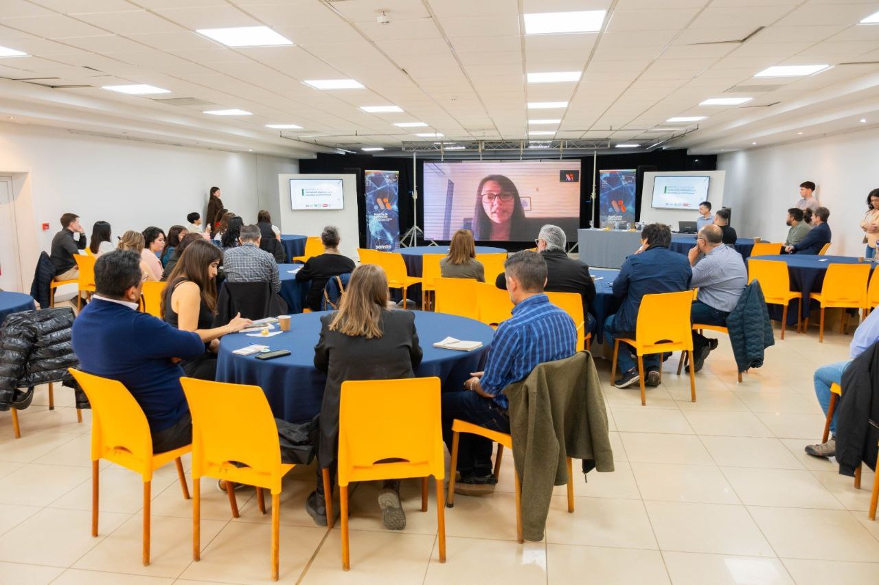 GRAN CONVOCATORIA EN EL PRIMER SIMPOSIO CIENTÍFICO DE TRANSICIÓN ENERGÉTICA Y DESARROLLO SOSTENIBLE