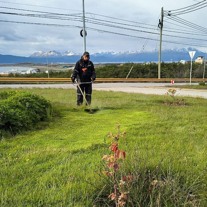 LA MUNICIPALIDAD AVANZA CON LAS TAREAS DE PUESTA EN VALOR EN EL CASCO CÉNTRICO