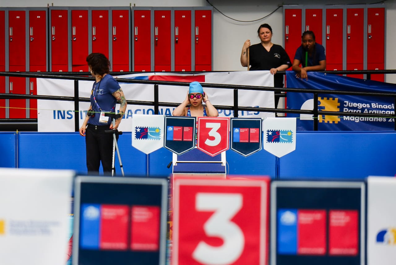 TIERRA DE FUEGO BRILLA EN LOS JUEGOS BINACIONALES PARA ARAUCANÍA CON 29 MEDALLAS EN NATACIÓN Y ATLETISMO