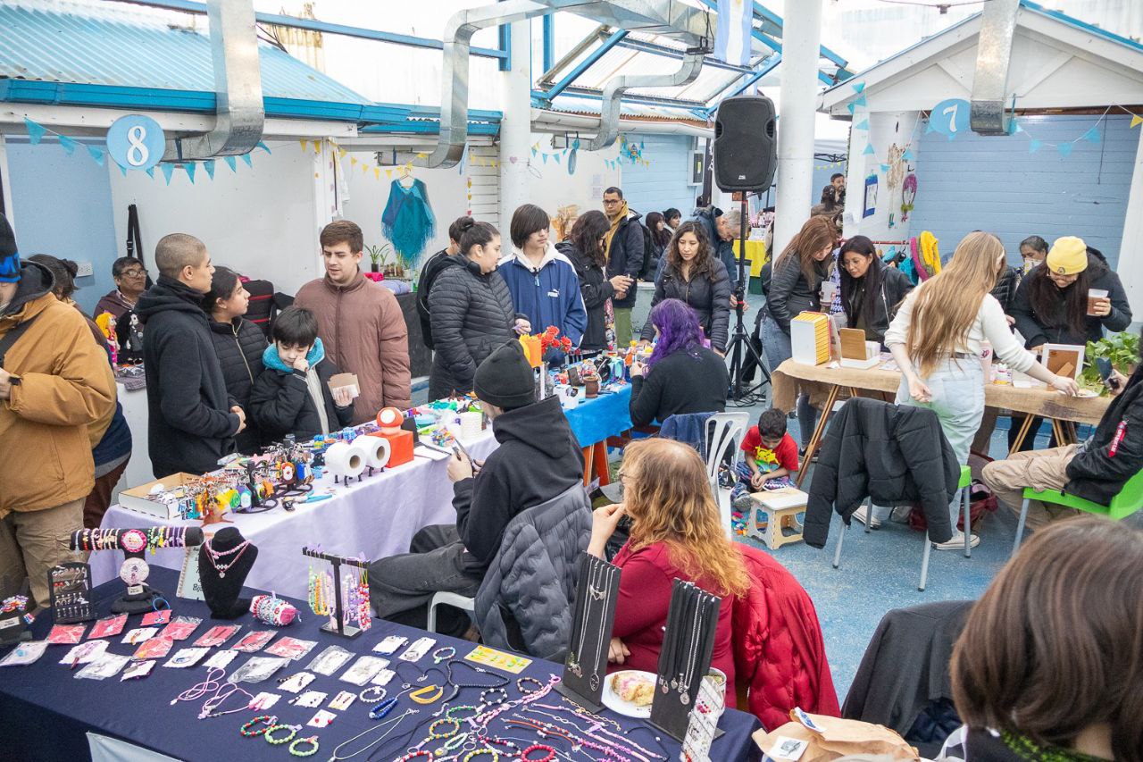 EL MUNICIPIO ACOMPAÑA LAS FIESTAS CON PRODUCCIÓN LOCAL EN EL “PASEO CANTO DEL VIENTO”