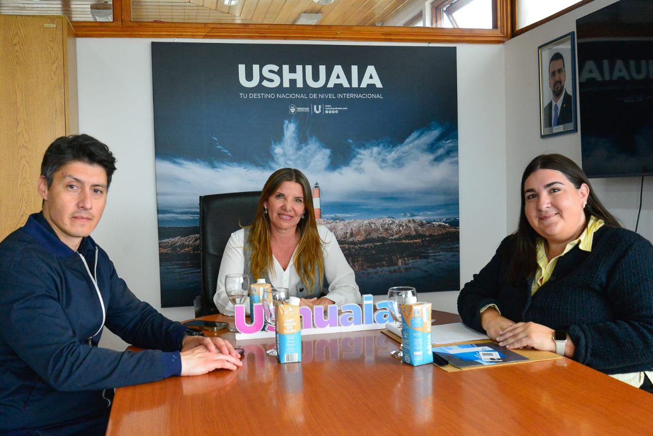 LA SECRETARÍA DE TURISMO MANTUVO UN ENCUENTRO PROTOCOLAR CON LA EMBAJADA BRITÁNICA