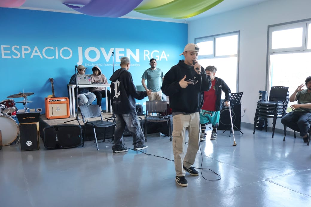 GRAN CIERRE DE LOS TALLERES DE ESPACIO JOVEN AGP Y ZONA SUR